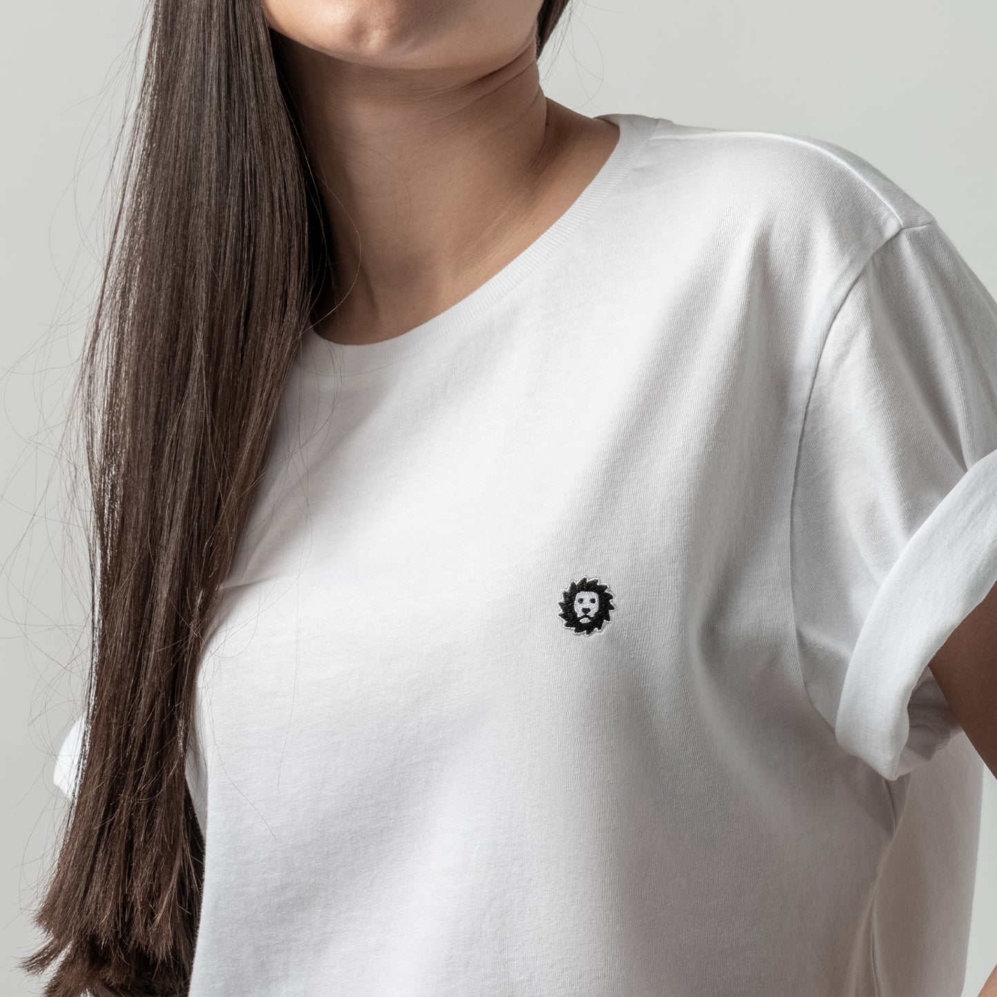Lion Tee Essentials - White