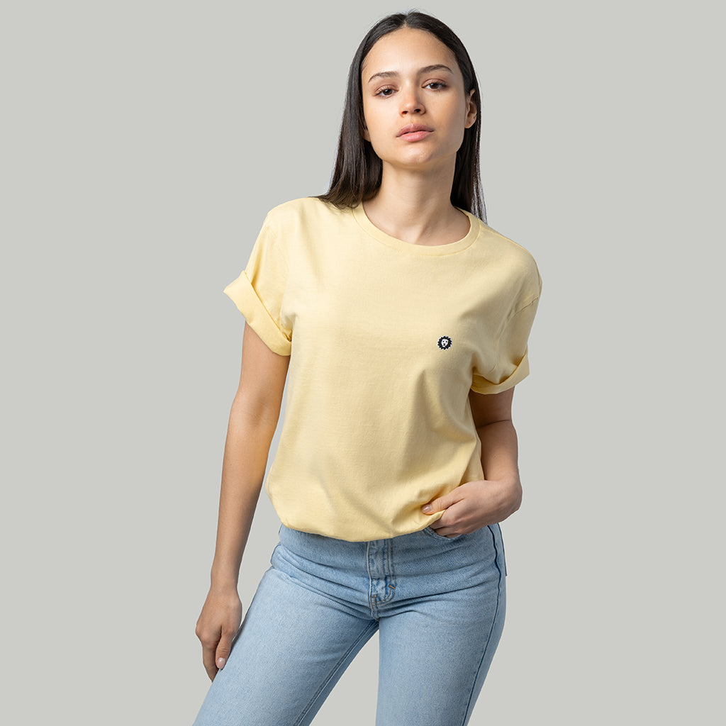 Lion Tee Essentials - Butter (4)