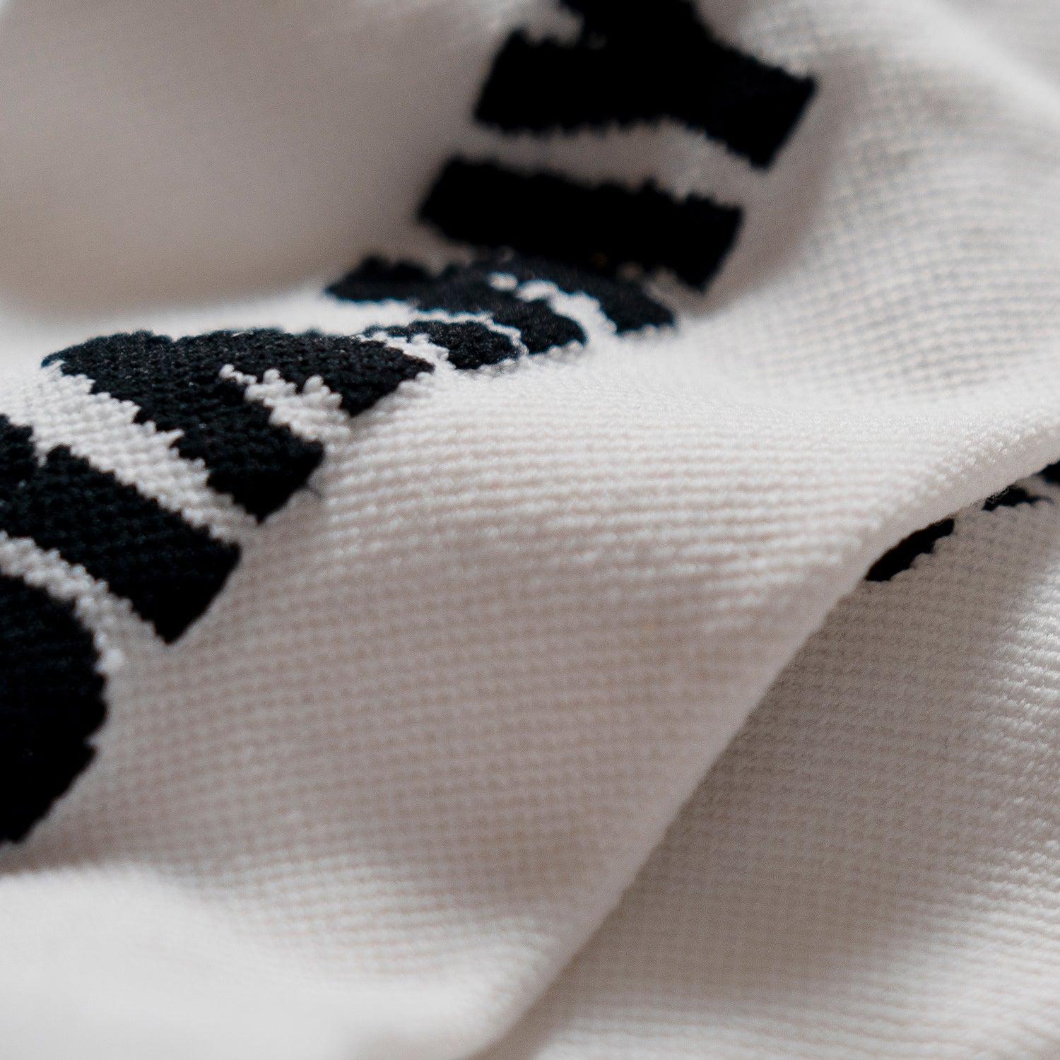 Performance JL - White (5)